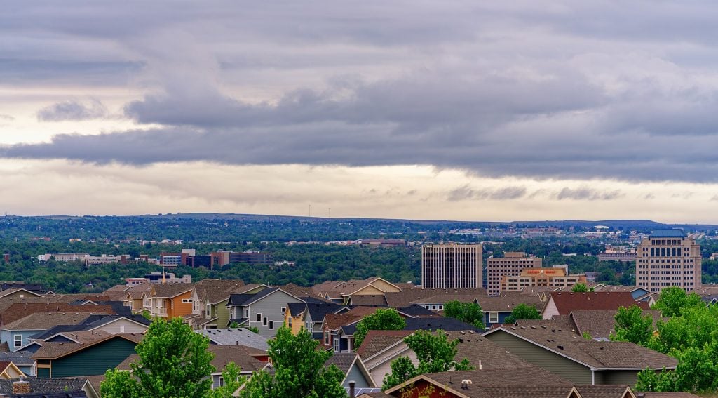 Homes and the downtown skyline of Colorado Springs, Colorado